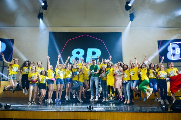 А вы пробовали искать заказчиков на IT-конференциях? Зачем фрилансеру посещать ивенты