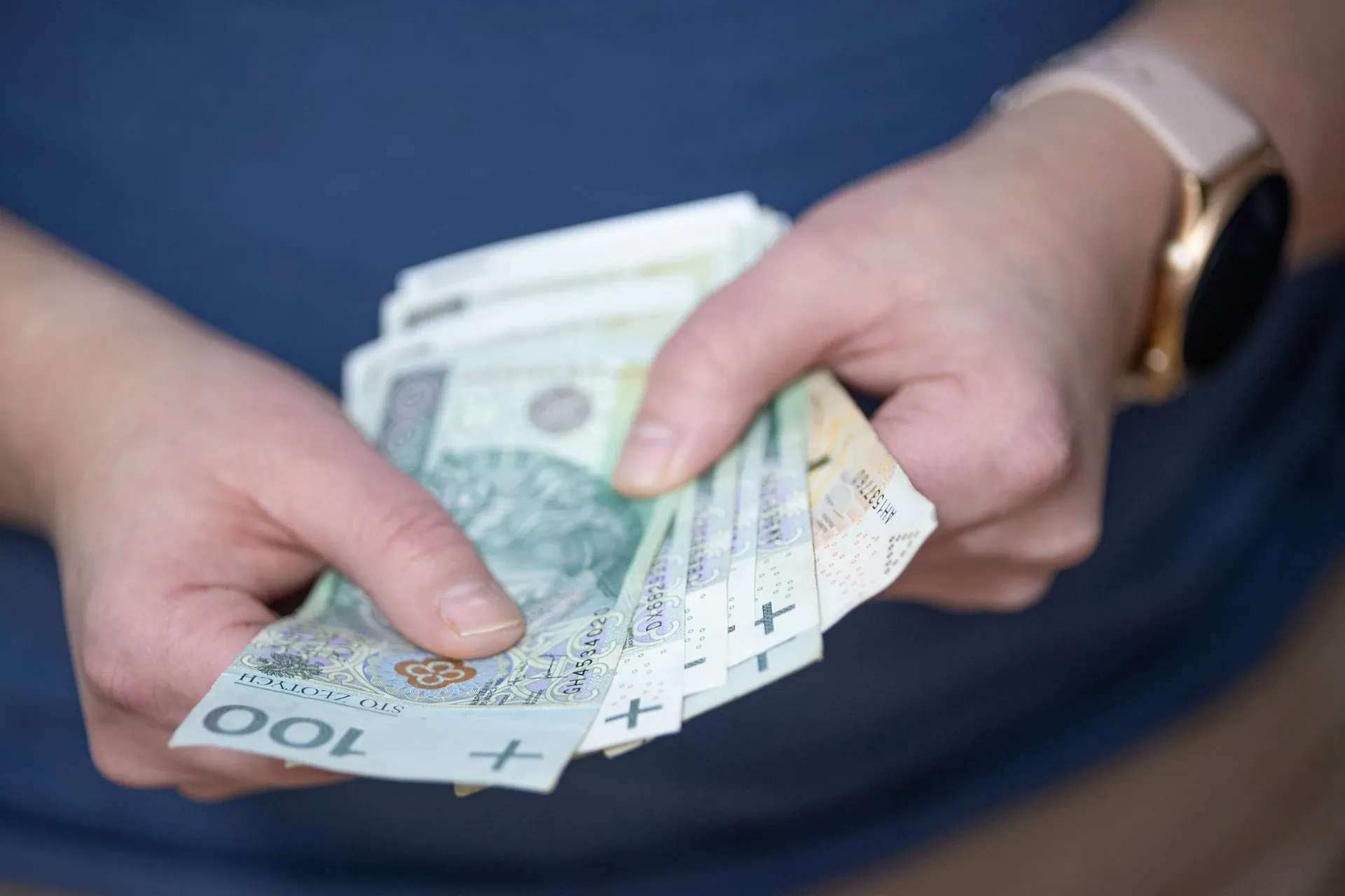 Świadczenie wspierające – kto może skorzystać i na jakich zasadach